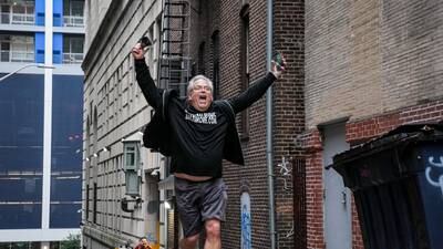 End of the road: Runner finishes goal to trek every Baltimore street