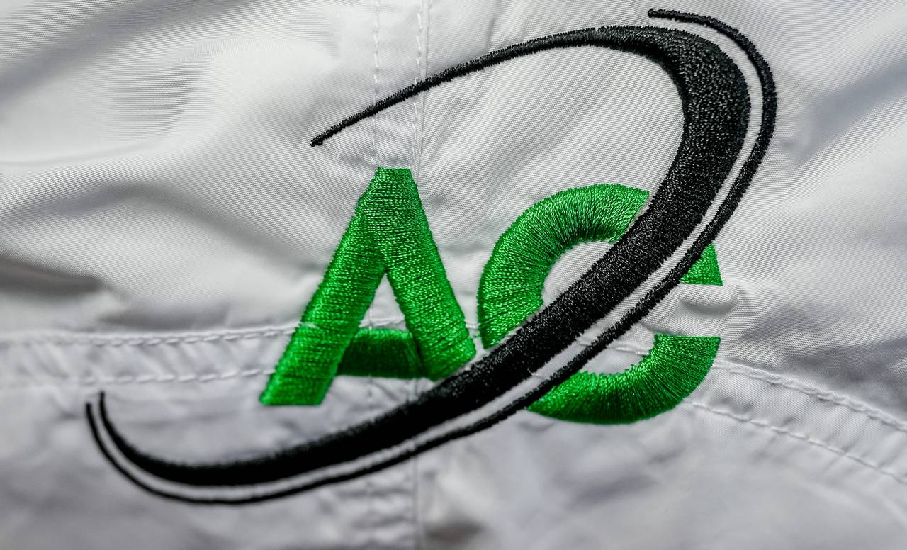 Axel’s logo on his riding pants.