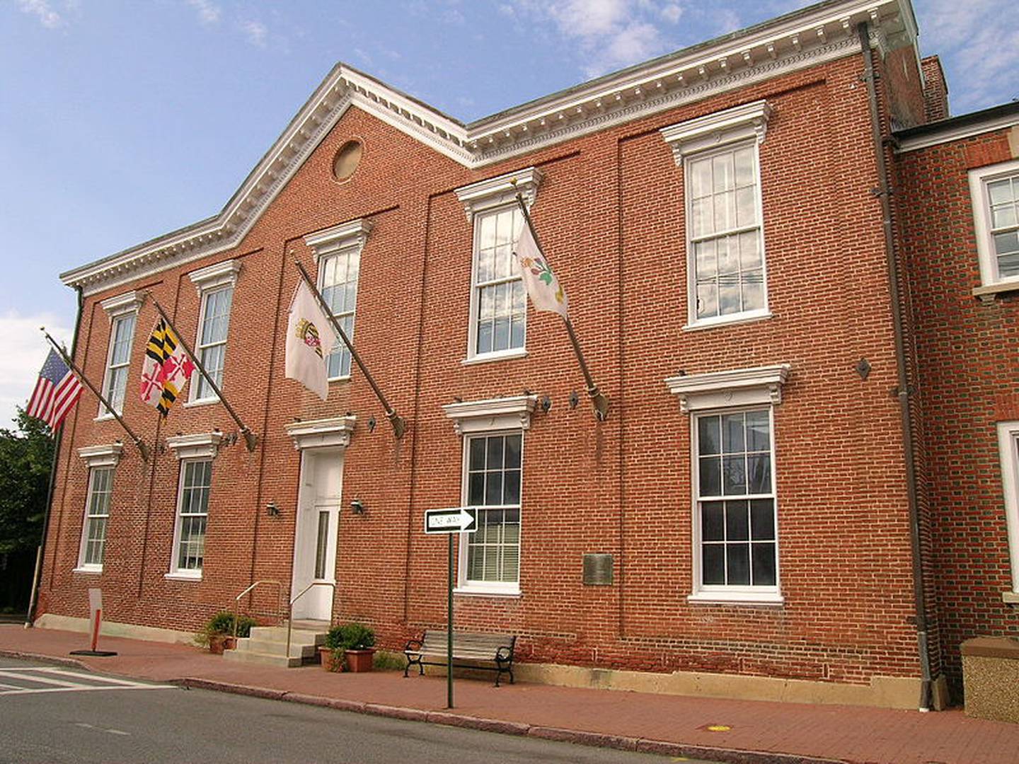 Annapolis City Hall has long kept the Housing Authority of the City of Annapolis at arms length.
