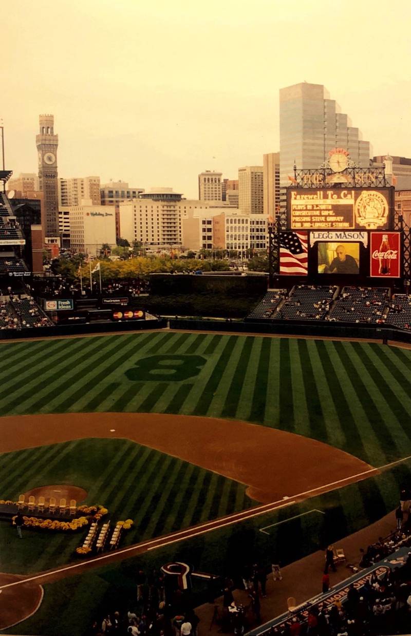 A view of Camden Yards during Cal Ripkens' last game.