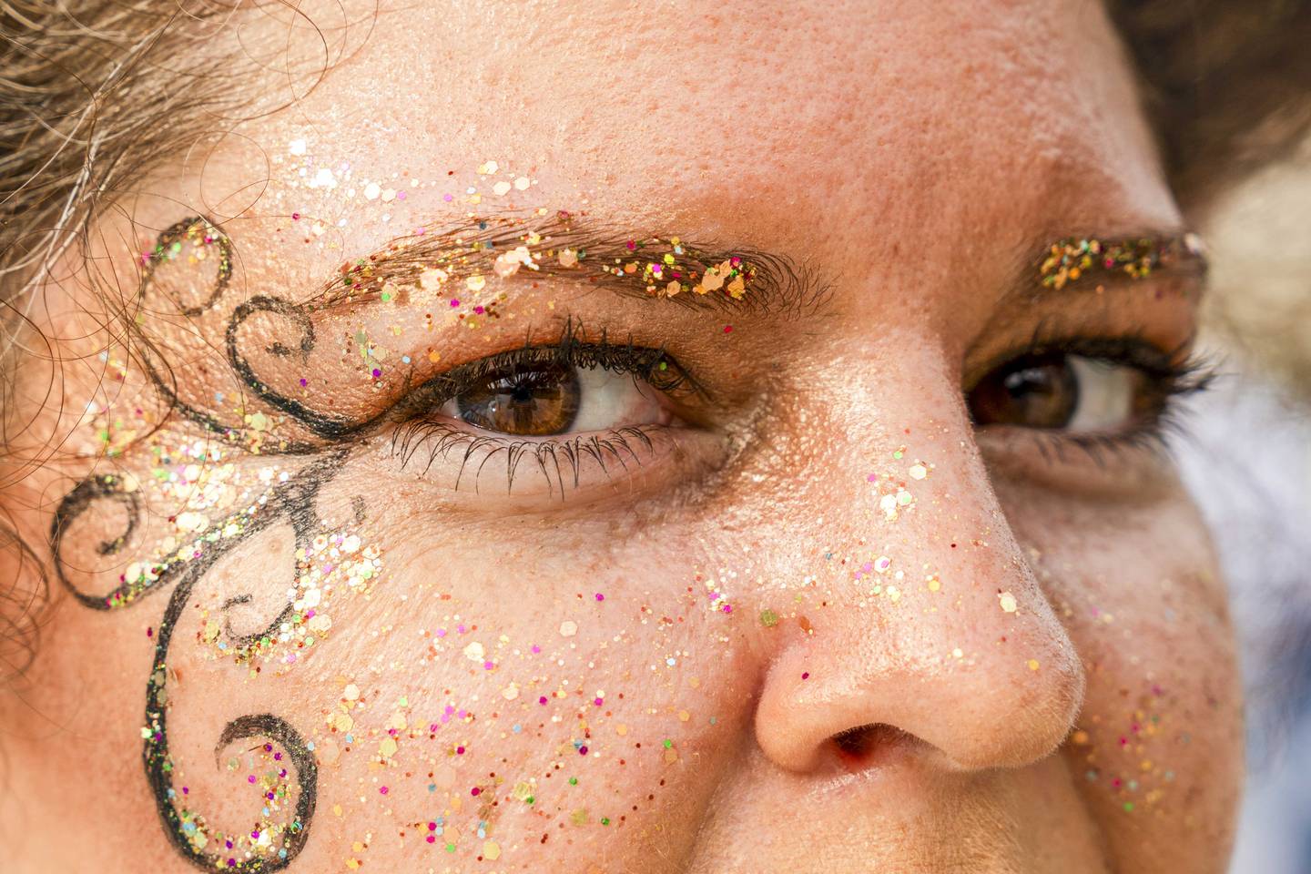 Shanna Dell, 35, demonstrates the FM aesthetic: profusely adorned with bioglitter.