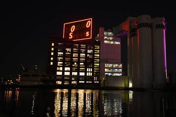 Domino Sugar sign’s new look to support Orioles