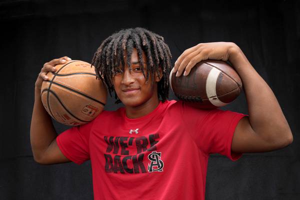 Basketball or football? At 16, Malik Washington is chasing a dream in two sports and recruiters are watching