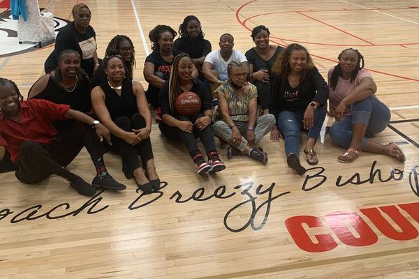Western dedicates basketball court to Bishop