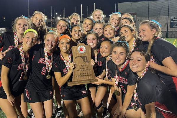 Glenelg goes back-to-back as 2A field hockey state champions
