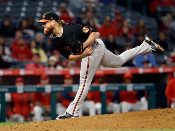 Craig Kimbrel records 423rd save, passing a familiar face on the all-time list