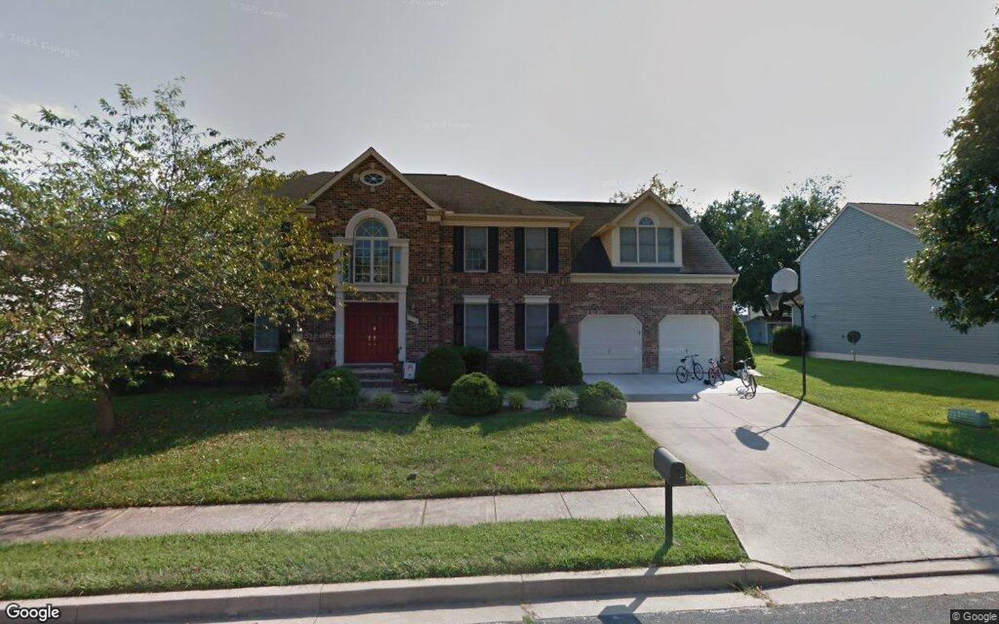 $660,000, single-family residence at 11988 Long Lake Drive 