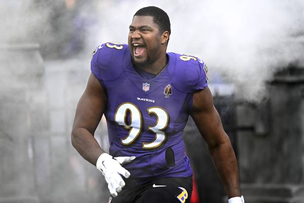 Ravens veteran Calais Campbell will weigh retirement (again) — and has some advice for Lamar Jackson