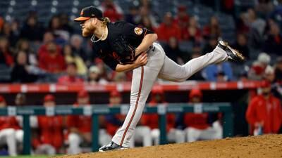 Craig Kimbrel records 423rd save, passing a familiar face on the all-time list