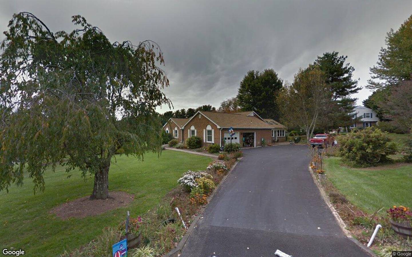 14100 Fox Manor Lane - Google Street View