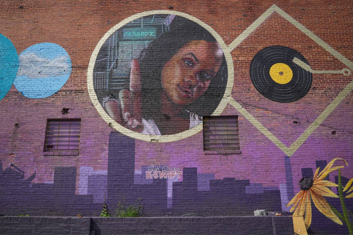 The K-Swift mural on the wall of Hammerjacks in South Baltimore, painted by Nether410.