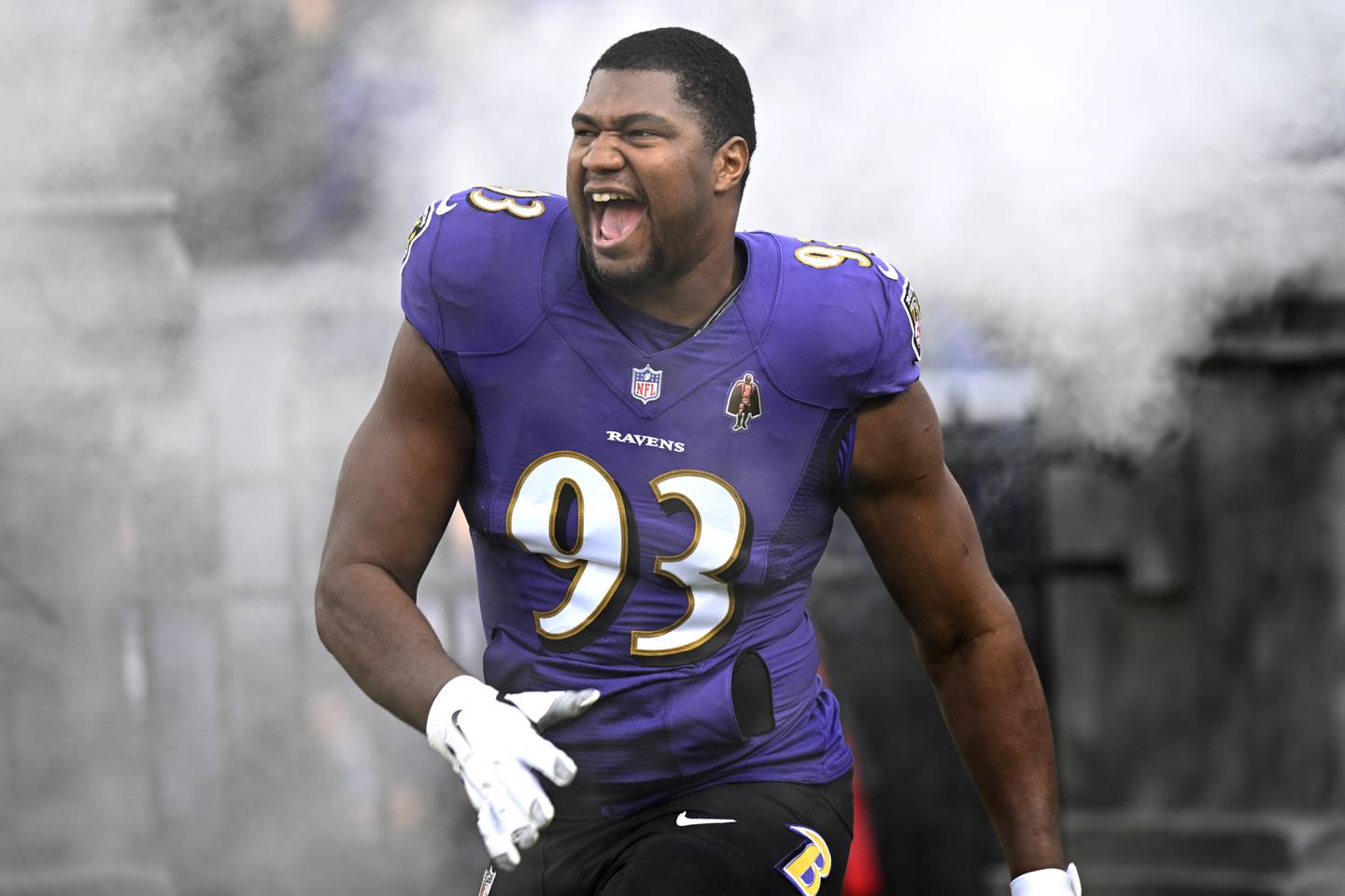 BALTIMORE, MARYLAND - DECEMBER 04: Calais Campbell #93 of the Baltimore Ravens takes the field prior to a game against the Denver Broncos at M&T Bank Stadium on December 04, 2022 in Baltimore, Maryland.