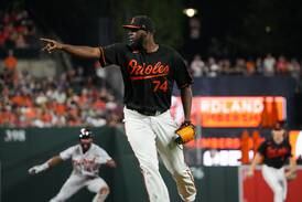 Orioles’ Félix Bautista wins Reliever of the Year award