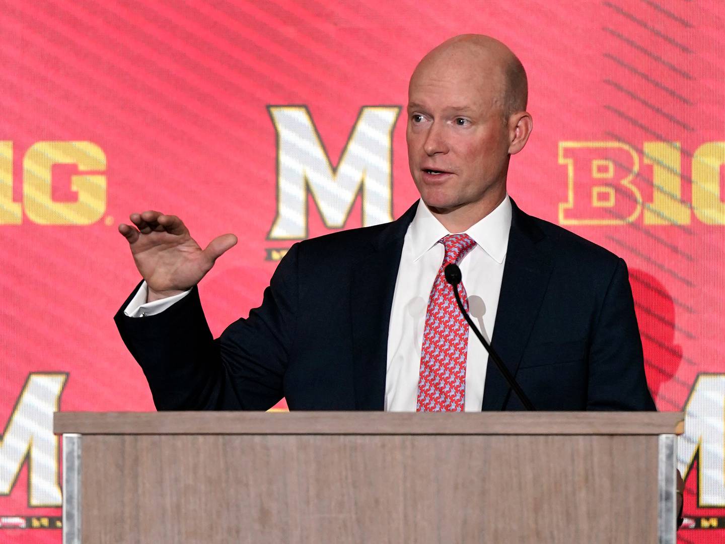 This picture shows Maryland men's basketball coach Kevin Willard at a press conference.