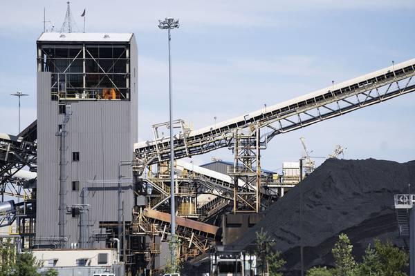 CSX encouraged to work out a settlement in Curtis Bay coal facility explosion